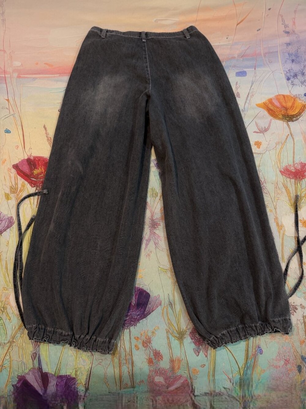 🖤 Easel Black Mineral Washed Balloon Leg Jeans – Size M 🖤✨ - Picture 5 of 10